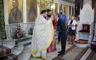 Κορυφή του παγόβουνου ο Κουμουτσάκος