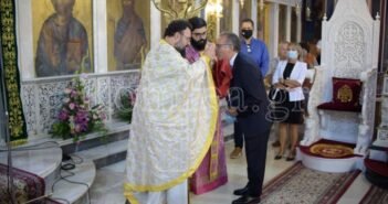Κορυφή του παγόβουνου ο Κουμουτσάκος