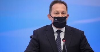 Ο γκεμπελισμός καλά κρατεί