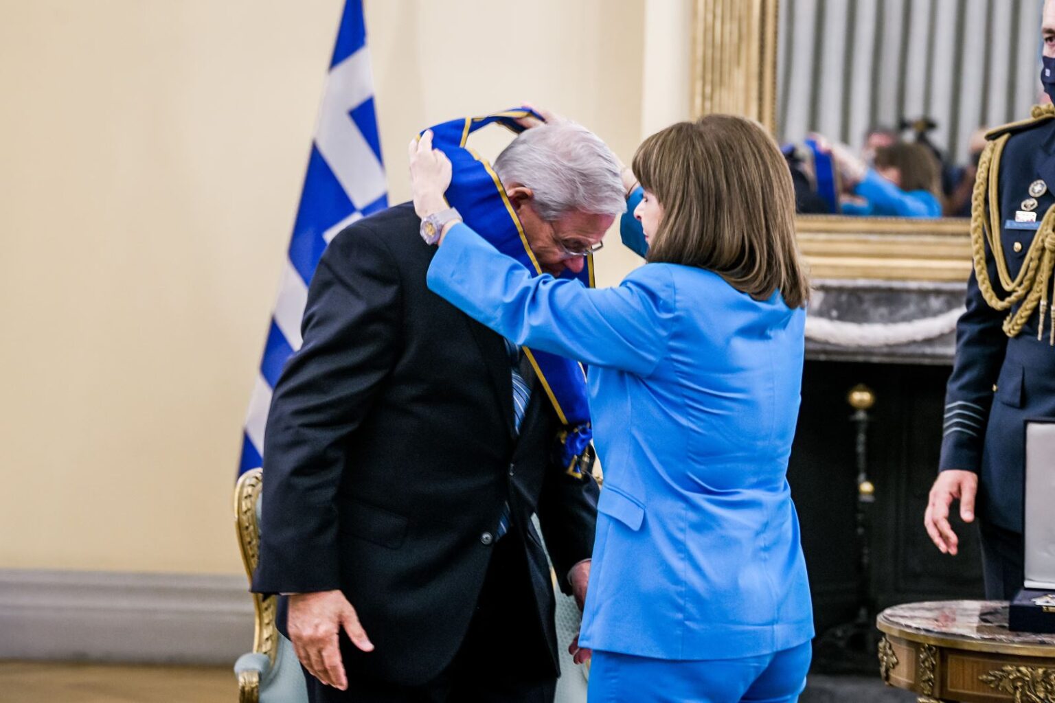 Το τερπνόν μετά του ωφελίμου…