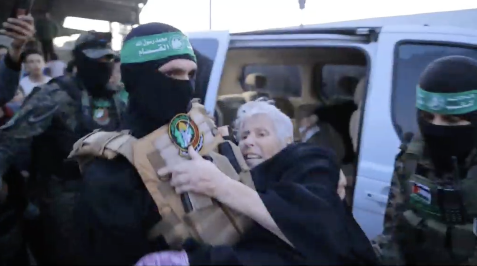 Οταν το δάχτυλο δείχνει το φεγγάρι, οι ηλίθιοι μας ζητούν να κοιτάζουμε το δάχτυλο