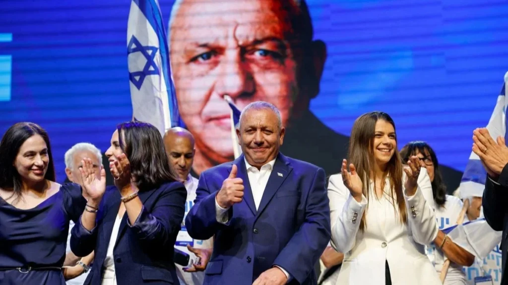 Εκλογές στη σιωνιστική οντότητα: Το σύστημα θέλει να ξεφορτωθεί τον Νετανιάχου και έχει ήδη βρει τη διάδοχη λύση